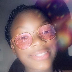 Meet your Posher, Jennefer